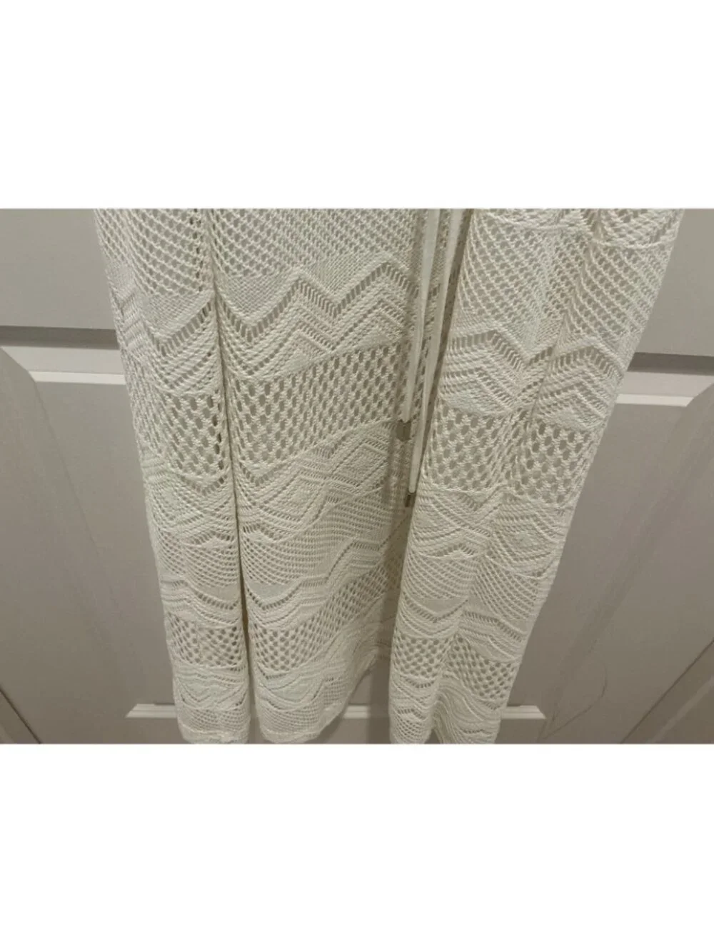 Sandra Darren Maxi Dress See Measurements Off White Beaded Neck Line Lace Lined - Picture 10 of 14